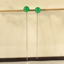 Load image into Gallery viewer, 14K White Gold Threader Chain Green Jade Bead Dangle Earrings