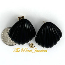 Load image into Gallery viewer, 14K Yellow Gold Cabochon Cut Shell Design Black Onyx Stud Earrings