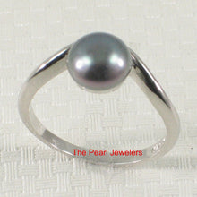 Load image into Gallery viewer, Solid Sterling Silver .925 Divot-Design Freshwater Pearl Solitaire Ring