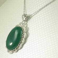 Load image into Gallery viewer, Antique-Style Cabochon Oval Green Agate Pendant
