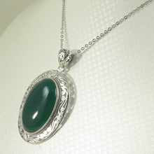 Load image into Gallery viewer, Cabochon Oval Green Agate Pendant