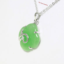 Load image into Gallery viewer, Green Jade Flower Sterling Silver Pendant