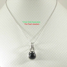 Load image into Gallery viewer, Love Knot Black Onyx Pendant