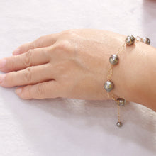 Load image into Gallery viewer, Unisex Tahitian Black Pearl Bracelet in 14K Gold Filled