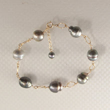 Load image into Gallery viewer, Unisex Tahitian Black Pearl Bracelet in 14K Gold Filled