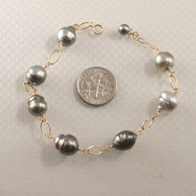 Load image into Gallery viewer, Unisex Tahitian Black Pearl Bracelet in 14K Gold Filled