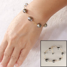 Load image into Gallery viewer, Unisex Tahitian Black Pearl Bracelet in 14K Gold Filled