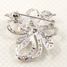 Load image into Gallery viewer, 9700103-Handcrafted-White-Pearl -Flower-Design-Brooch-Pin
