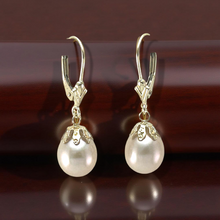 Load image into Gallery viewer, 14k Yellow Gold Leverback Cups Peach Pearl Dangle Earrings