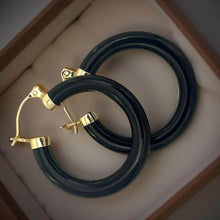 Load image into Gallery viewer, 14K Yellow Gold Black Onyx Round Tube Hoop Earrings