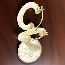 Load image into Gallery viewer, 14K Yellow Gold Mother of Pearl Tube Hoop Earrings