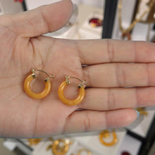 Load image into Gallery viewer, 14K Yellow Gold Tube Ring Honey Jade Hoop Earrings