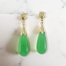 Load image into Gallery viewer, 14K Yellow Gold Raindrop Green Jade Dangle Earrings
