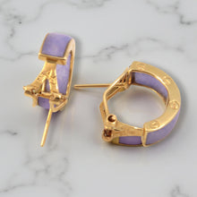 Load image into Gallery viewer, 14K Yellow Gold Omega Clip Bend Tablet Lavender Jade Hoop Earrings