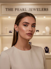 Load image into Gallery viewer, 14K Yellow Gold Handcrafted Heart Lavender Jade Stud Earrings