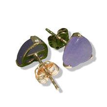 Load image into Gallery viewer, 14K Yellow Gold Handcrafted Heart Lavender Jade Stud Earrings