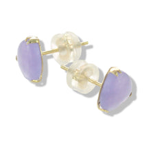 Load image into Gallery viewer, 14K Yellow Gold Handcrafted Heart Lavender Jade Stud Earrings