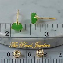 Load image into Gallery viewer, 14K Yellow Gold Heart Green Jade Stud Earrings