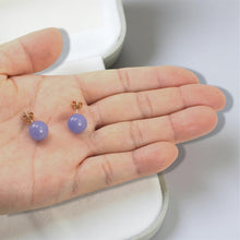 Load image into Gallery viewer, 14K Yellow Gold 10mm Round Lavender Jade Stud Earrings