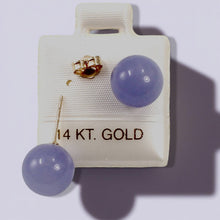 Load image into Gallery viewer, 14K Yellow Gold 10mm Round Lavender Jade Stud Earrings