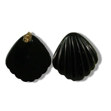 Load image into Gallery viewer, 14K Yellow Gold Cabochon Cut Shell Design Black Onyx Stud Earrings