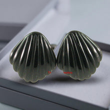 Load image into Gallery viewer, 14K Yellow Gold Cabochon Cut Shell Design Black Onyx Stud Earrings