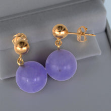 Load image into Gallery viewer, 14K Yellow Gold Lavender Jade 10mm Bead Earrings