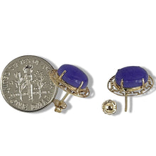 Load image into Gallery viewer, 14K Yellow Gold Chinese Pattern Oval Purple Jade Earrings