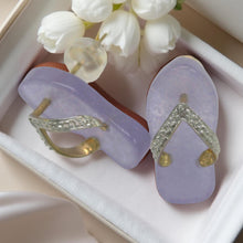 Load image into Gallery viewer, 14K Yellow Gold Diamond Flip-Flop Slipper Lavender Jade Stud Earrings