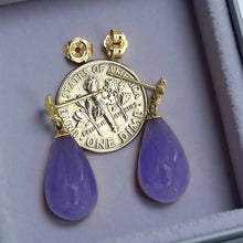 Load image into Gallery viewer, 14K Yellow Gold Plumeria Raindrop Lavender Jade Stud Earrings