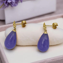 Load image into Gallery viewer, 14K Yellow Gold Plumeria Raindrop Lavender Jade Stud Earrings