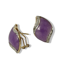 Load image into Gallery viewer, 14K Yellow Gold Omega Clip Diamond Lavender Jade Earrings
