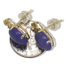 Load image into Gallery viewer, 14K Yellow Gold Hawaiian Plumeria Lavender Jade Stud Earrings