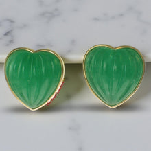 Load image into Gallery viewer, 14K Yellow Gold Shell Heart Green Jade Stud Earrings