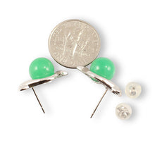 Load image into Gallery viewer, 14K White Gold Dolphin Design Green Jade Earrings