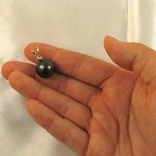 Load image into Gallery viewer, 14k Yellow Gold Diamond Natural Black Tahitian Pearl Pendant