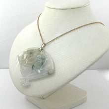 Load image into Gallery viewer, 14k Yellow Gold Hand-Carved Fan Jadeite Pendant Necklace