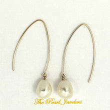 Load image into Gallery viewer, 14k Gold Filled V-Wire White Baroque Pearl Dangle Earrings