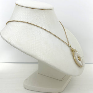 14k Yellow Gold Hawaiian Plumeria Flower Disc Mother of Pearl Pendant Necklace
