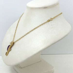 14k Gold Seahorse Design Lavender Jade Pendant Necklace