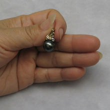 Load image into Gallery viewer, 14k Gold Wing-Bale Black Tahitian Pearl &amp; Diamond Pendant