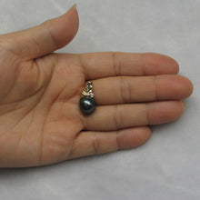 Load image into Gallery viewer, 14k Gold Wing-Bale Black Tahitian Pearl &amp; Diamond Pendant