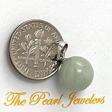 Load image into Gallery viewer, 14k Solid White Gold Celadon Green Round Jade Pendant Necklace