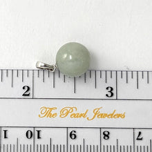 Load image into Gallery viewer, 14k Solid White Gold Celadon Green Round Jade Pendant Necklace
