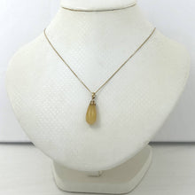 Load image into Gallery viewer, 14k Solid Yellow Gold Yellow Jade Pendant Necklace