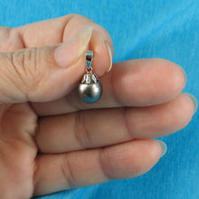 Load image into Gallery viewer, 14k White Gold Black-Blue Tahitian Pearl Pendant