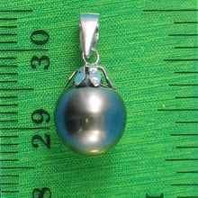 Load image into Gallery viewer, 14k White Gold Black-Blue Tahitian Pearl Pendant