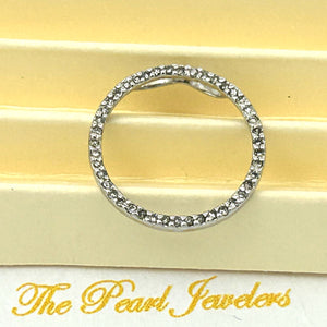 14k White Gold Circle Diamond Pendant