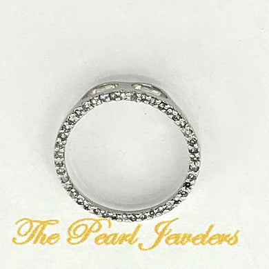 14k White Gold Circle Diamond Pendant