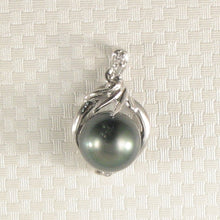 Load image into Gallery viewer, 14k White Gold Diamond &amp; Black Tahitian Pearl Pendant